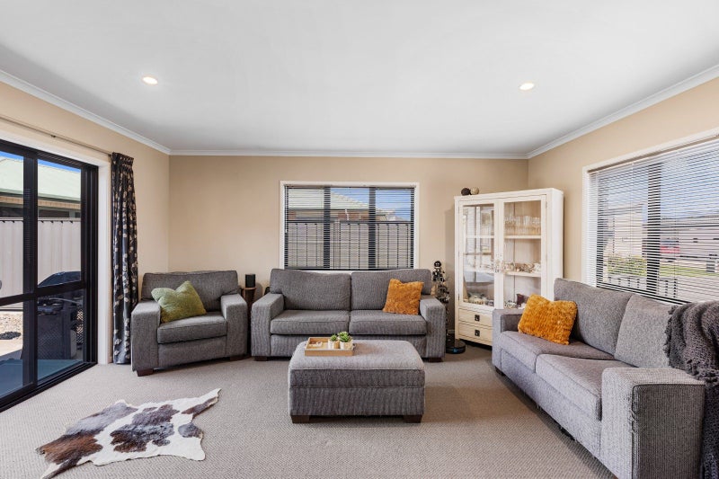 11 Lewis Way, Poraiti, Napier - Carousel 2