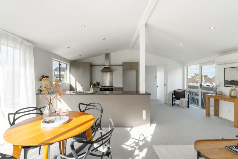 838 Manukau Road, Onehunga, Auckland City, Auckland - Carousel 2