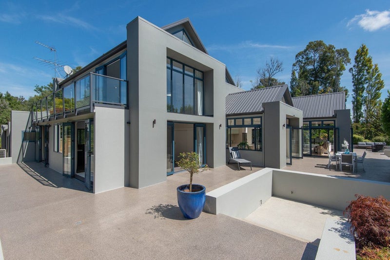 105 Gladstone Road South, East Taieri, Mosgiel - Carousel 34