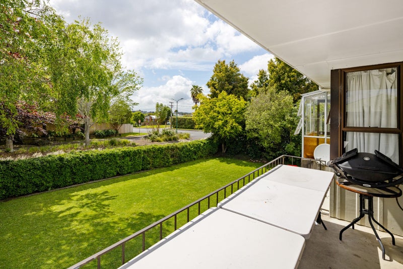 194 Grandview Road, Nawton, Hamilton - Carousel 2