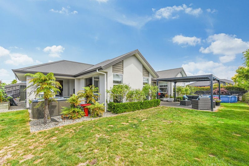 13 Koi Crescent, Mapua - Carousel 1