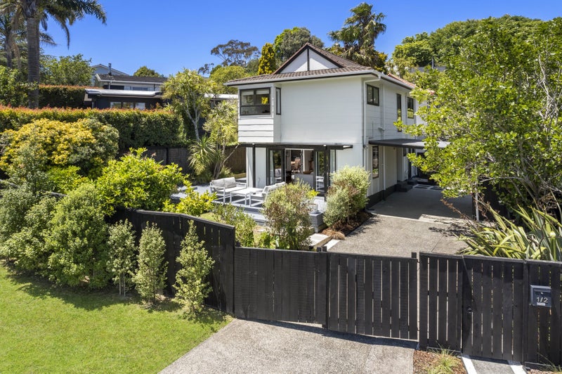 1/2 Telstar Place, Beach Haven, Auckland - Carousel 2