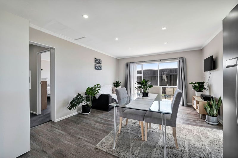 1/220 CORONATION Avenue, Welbourn, New Plymouth - Carousel 2