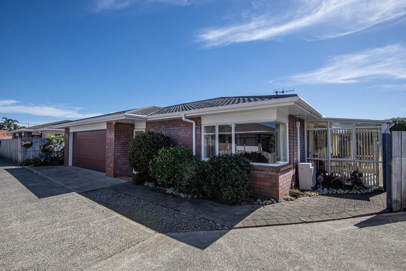 4/6 Pine Park Road, Onerahi, Whangarei - Carousel 18