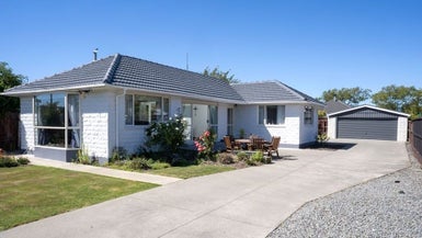 90 Farquhars Road, Redwood, Christchurch - Carousel 1