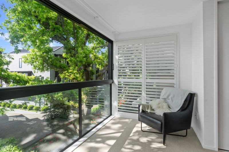 9/439 Parnell Road, Parnell, Auckland - Carousel 1