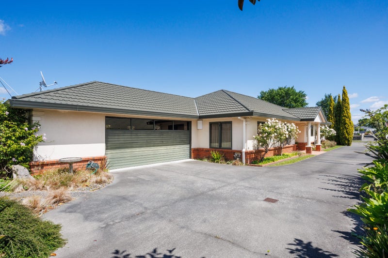 18 Airport Drive, Milson, Palmerston North - Carousel 1