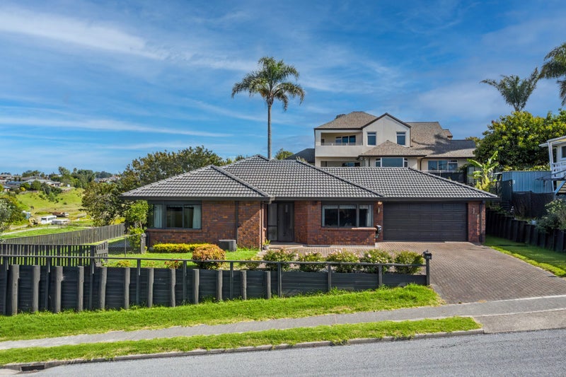 2B Cannell Farm Drive, Te Puke, Western Bay Of Plenty, Bay Of Plenty - Carousel 2