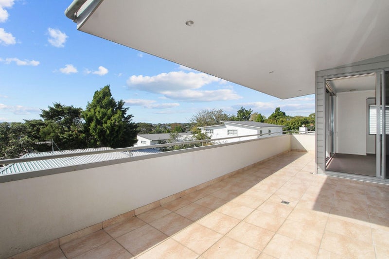 360D Kohimarama Road, St Heliers, Auckland - Carousel 2