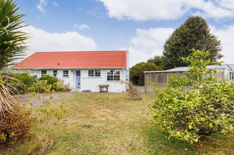7 Fox Place, Cloverlea, Palmerston North - Carousel 2