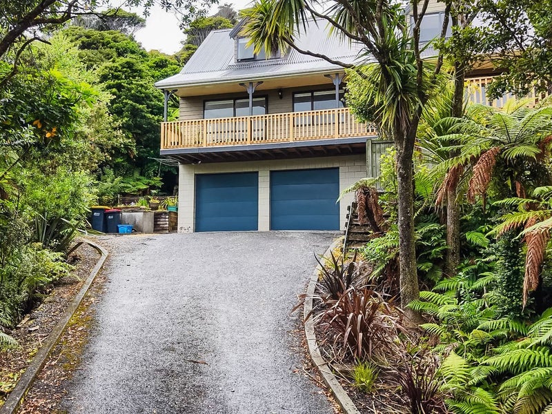 30 Stanton Crescent, Karoro, Greymouth - Carousel 2