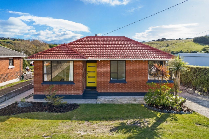 283 Tomahawk Road, Ocean Grove, Dunedin - Carousel 1