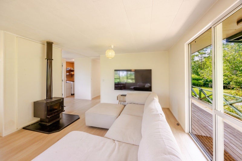 37 Ellison Street, Otane, Otane - Carousel 2