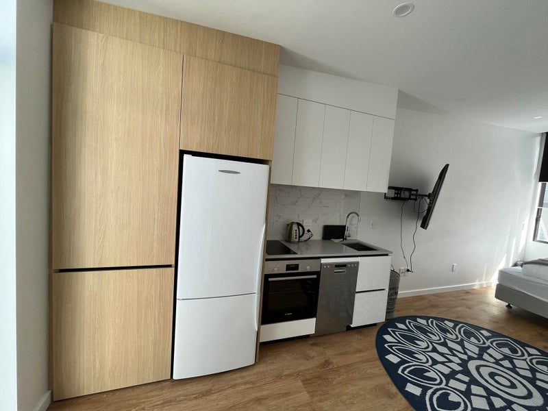 2/97 Taranaki Street, Te Aro, Wellington - Carousel 2