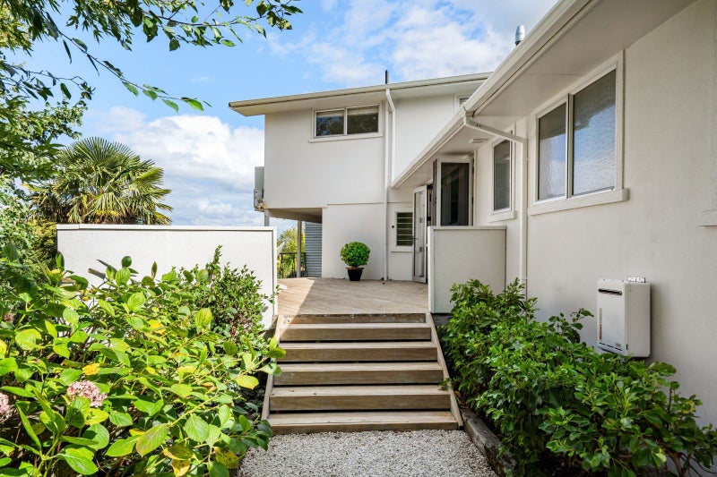 33 Simla Terrace, Hospital Hill, Napier - Carousel 16