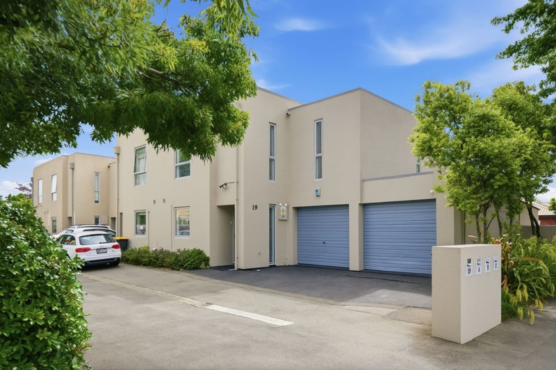 19 Whiteleigh Avenue, Addington, Christchurch - Carousel 2