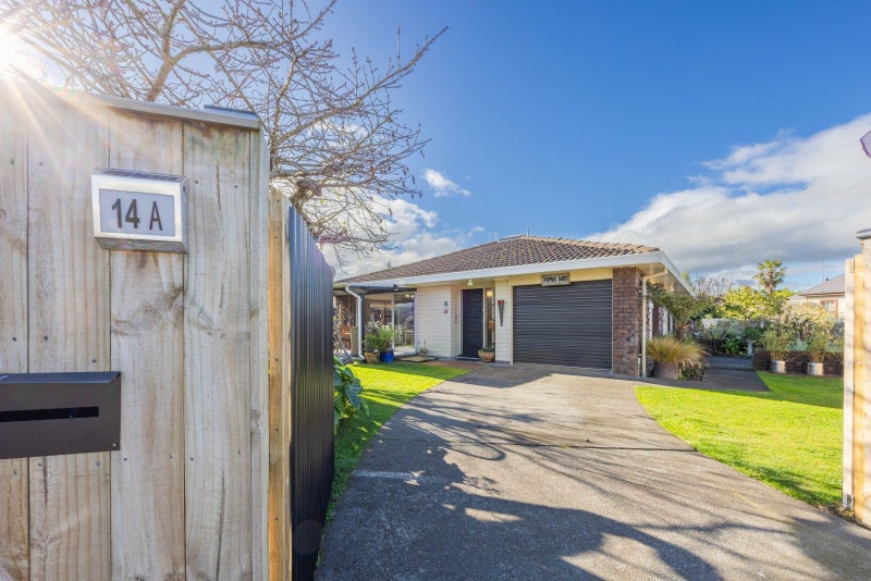 14A Ruataniwha Street, Waipawa, Waipawa - Carousel 1