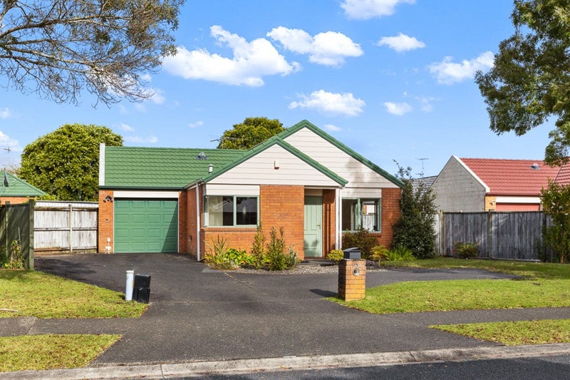 162 Waitemata Drive, Ranui, Auckland - Carousel 1