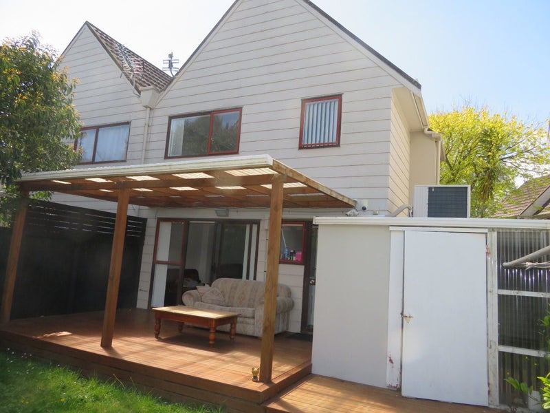 10/19A Gray Avenue, Mangere East, Auckland - Carousel 1