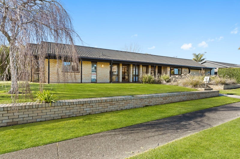 16 Wilfred Street, St Andrews, Hamilton - Carousel 2