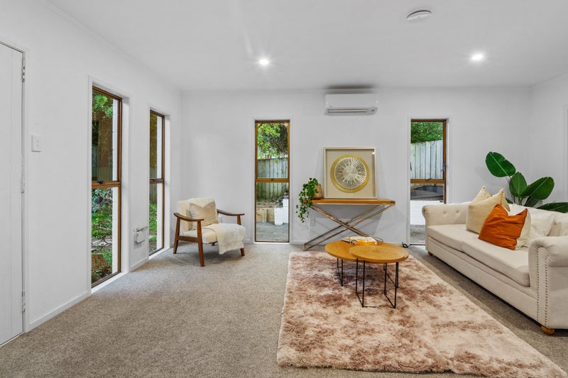 2/18 Teviot Place, Totara Vale, Auckland - Carousel 2