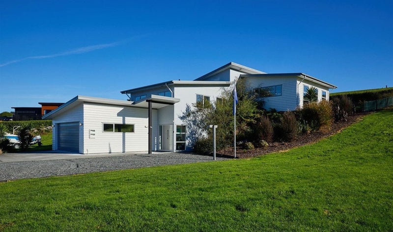 16 Swyncombe Place, Kaikoura Flat, Kaikōura - Carousel 1