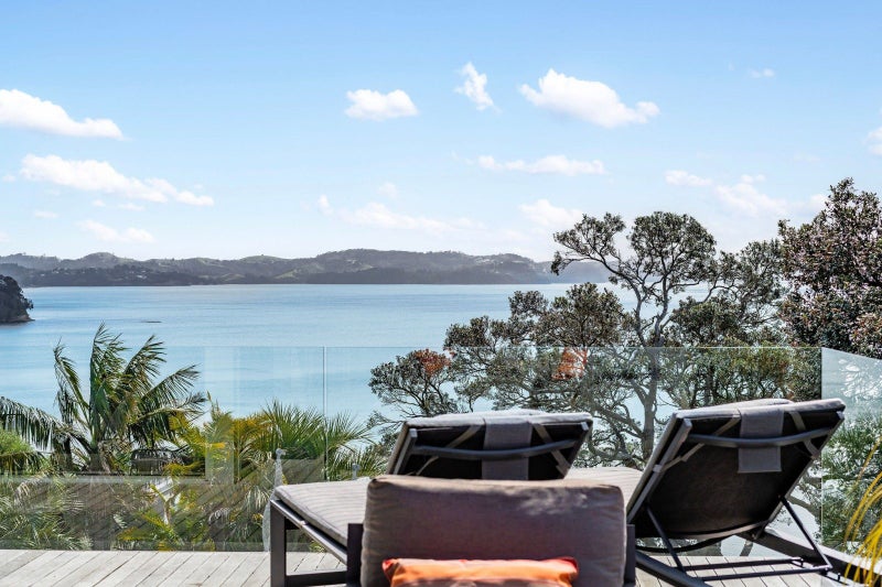 33 Chelverton Terrace, Red Beach, Red Beach - Carousel 1