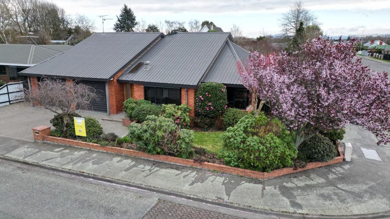 24 Falcon Drive, Allenton, Ashburton - Carousel 2