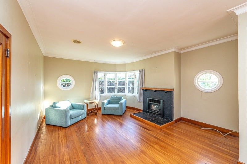 8 Peakes Road, Saint Johns Hill, Whanganui - Carousel 2