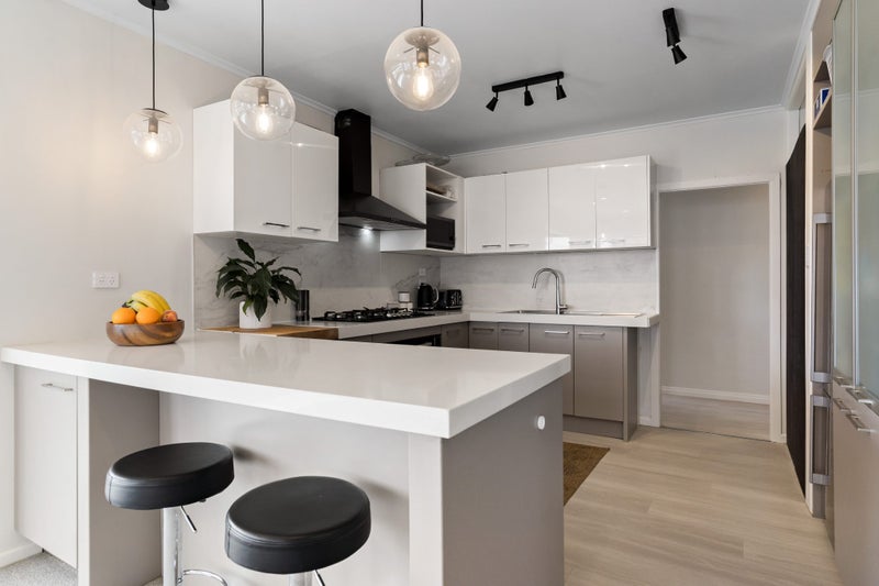 39 Rogan Street, Mount Roskill, Auckland - Carousel 2