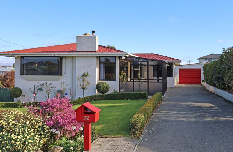 32 Awamoa Road, Holmes Hill, Oamaru - Carousel 1