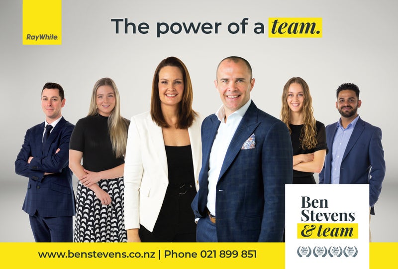 33 Patanga Crescent, Thorndon, Wellington - Carousel 10