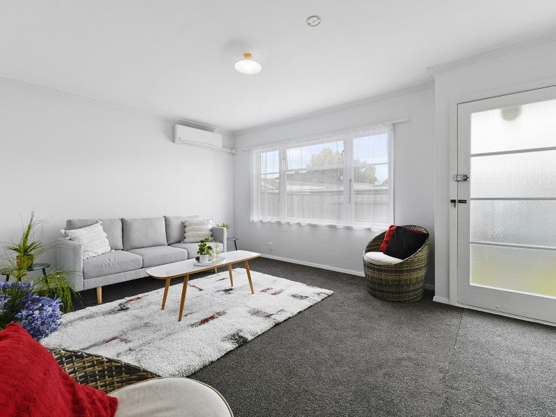 2/12 Hildreth Street, Trentham, Upper Hutt - Carousel 2