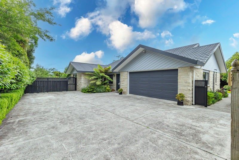 87 MacArthur Street, Levin, Levin - Carousel 1
