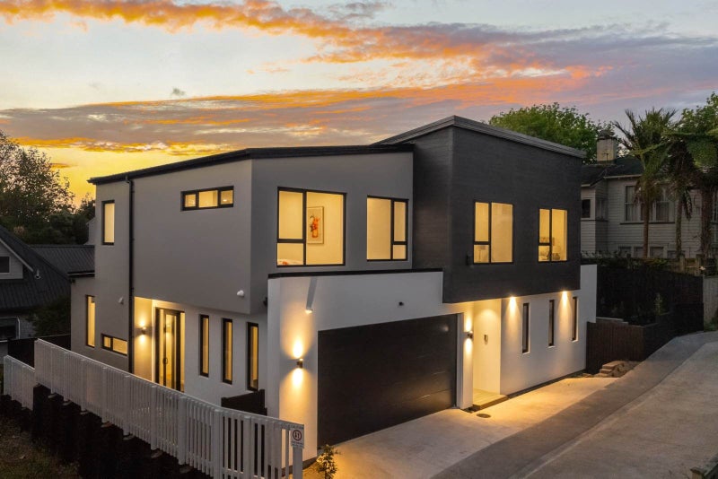 71 Watling Street, Epsom, Auckland - Carousel 2