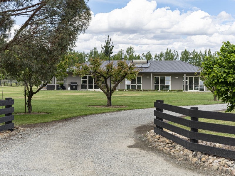 Property Valuation for 300 Letts Gully Road, Alexandra Trade Me