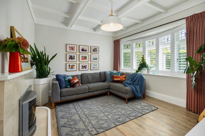 7 Thomas Avenue, Mount Albert, Auckland - Carousel 2