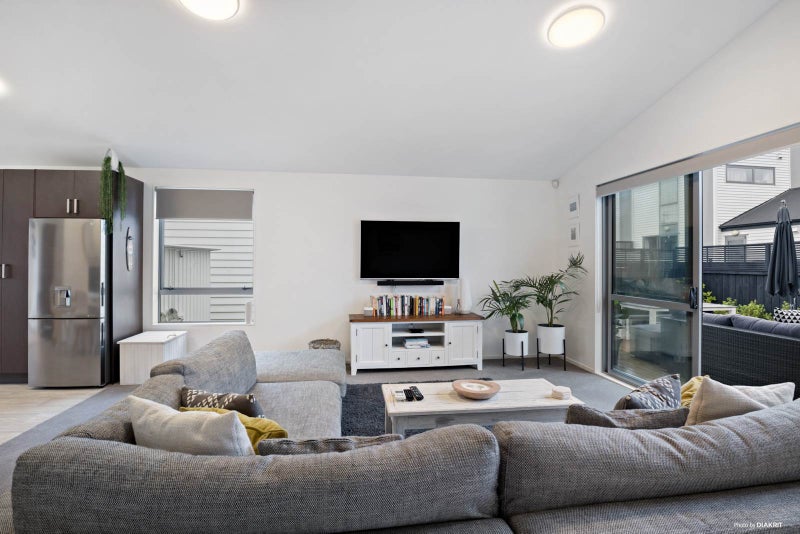 10 Skippy Patuwai Lane, Glen Innes, Auckland - Carousel 2