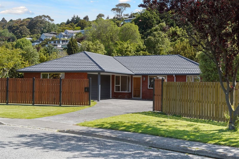 11 Bishopsworth Street, Hillsborough, Christchurch - Carousel 2