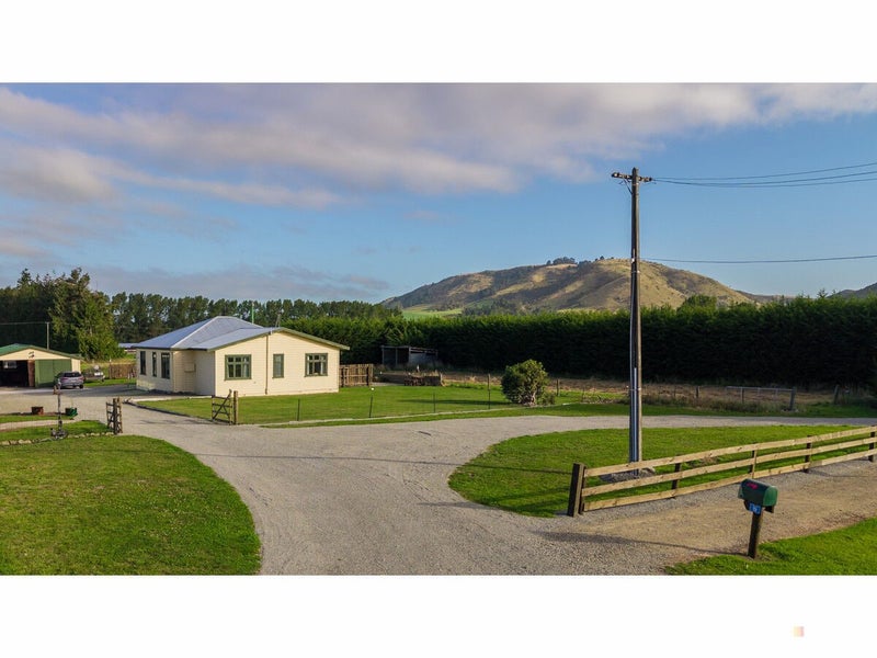 19 John Street, Waimate, Waimate - Carousel 1