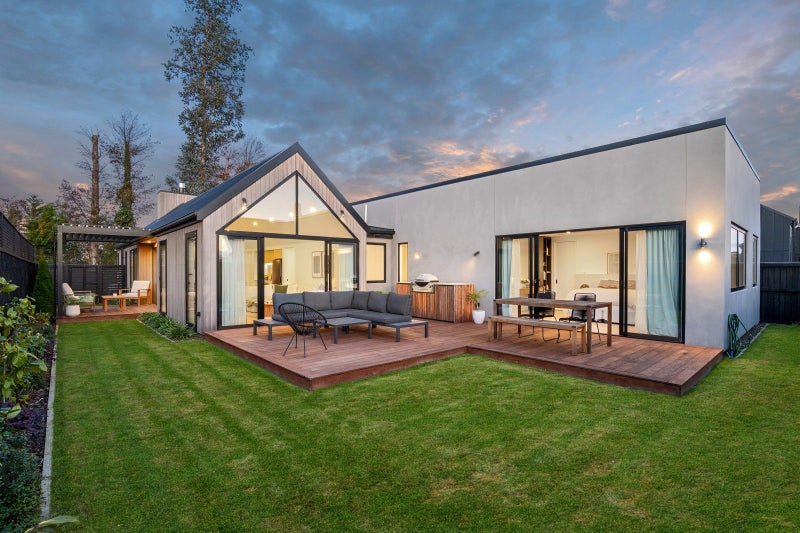 3 Lizard Lane, Casebrook, Christchurch - Carousel 1