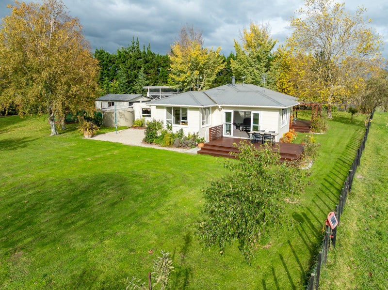139 Woodlands Road, Taumata Island, Carterton - Carousel 1