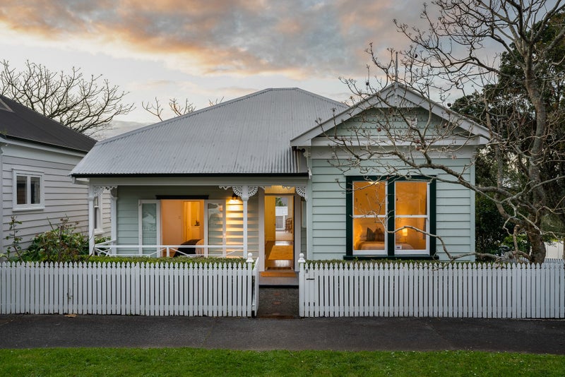 1 Wellpark Avenue, Grey Lynn, Auckland - Carousel 1