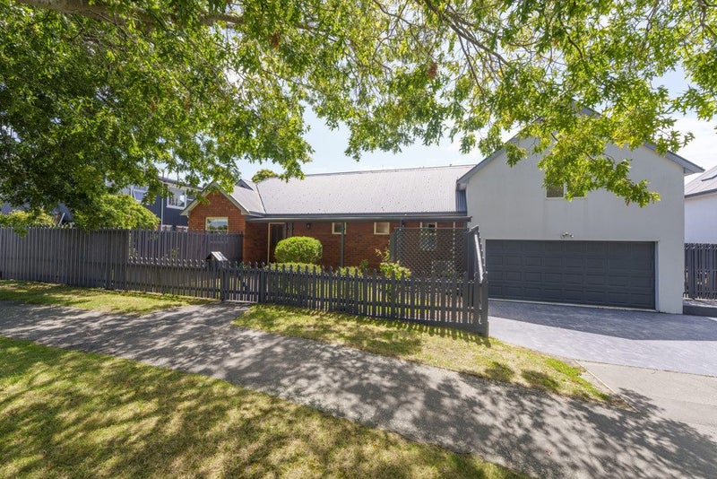 2 Delaware Crescent, Russley, Christchurch - Carousel 21