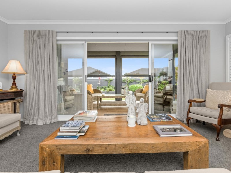 4 Arrow Place, Te Awa, Napier - Carousel 1