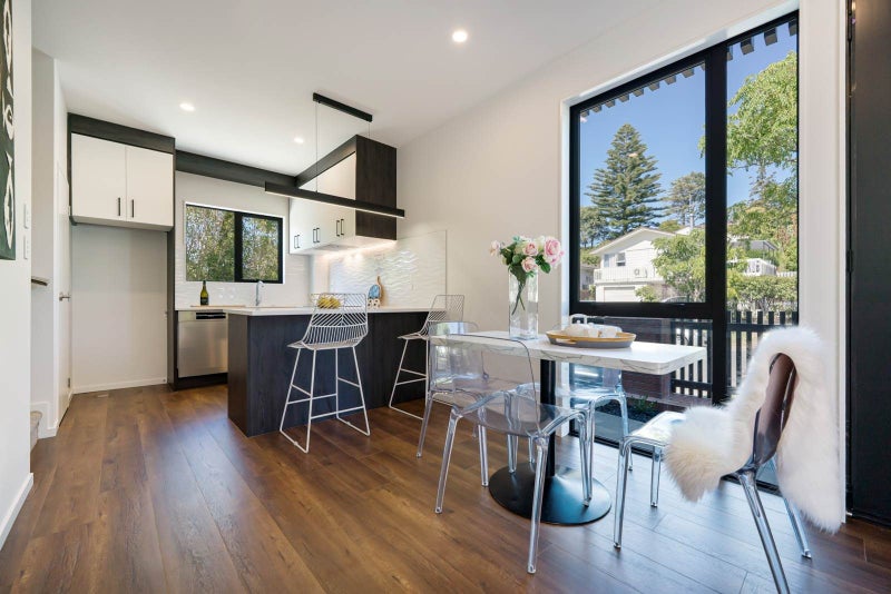 73a Salamanca Road, Sunnynook, North Shore City, Auckland - Carousel 2