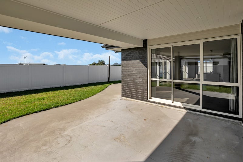 16 Maturiki Drive, One Tree Point - Carousel 24