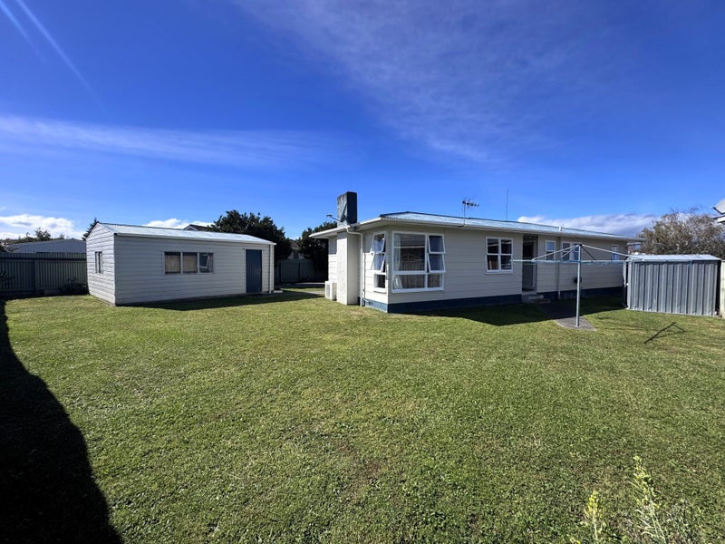 28 Dewe Avenue, Feilding, Feilding - Carousel 16