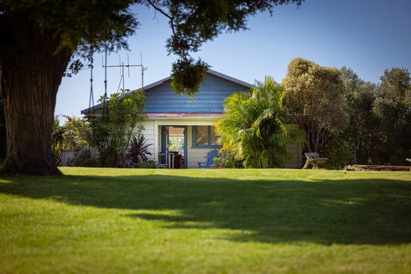 10 Church Road, Maketu - Carousel 1