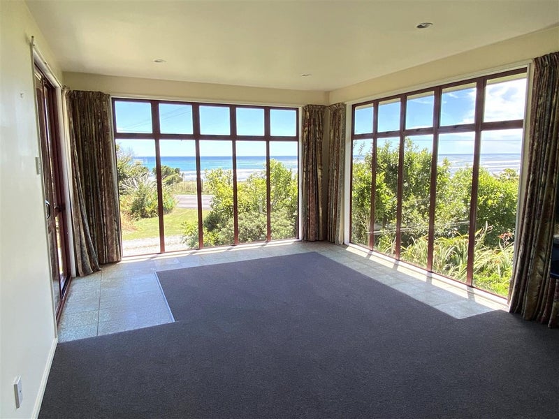 4 Keith Sands Grove, Havelock North, Havelock North - Carousel 22
